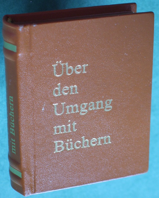 Edition SKM Umgang mit Buechern02